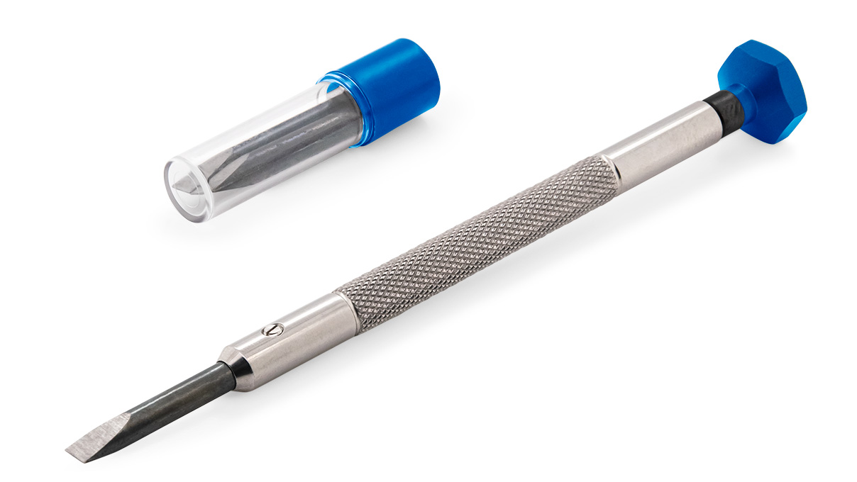 VOH screwdriver, blade 2,5 mm, blue, with replacement spare blade