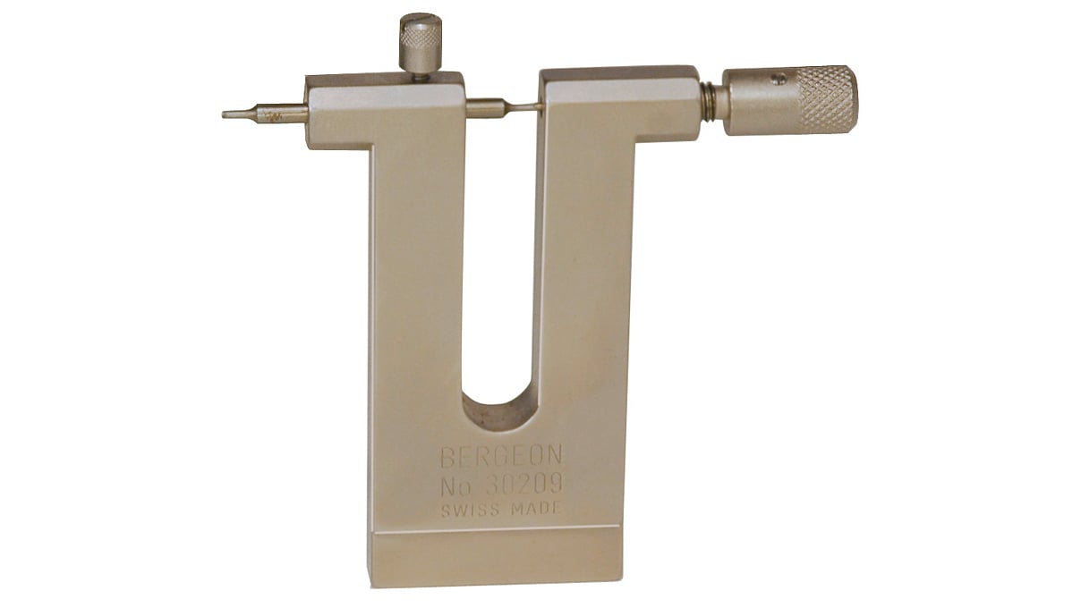 Bergeon 30209 tool for broken screw extraction, including 2 driving pins