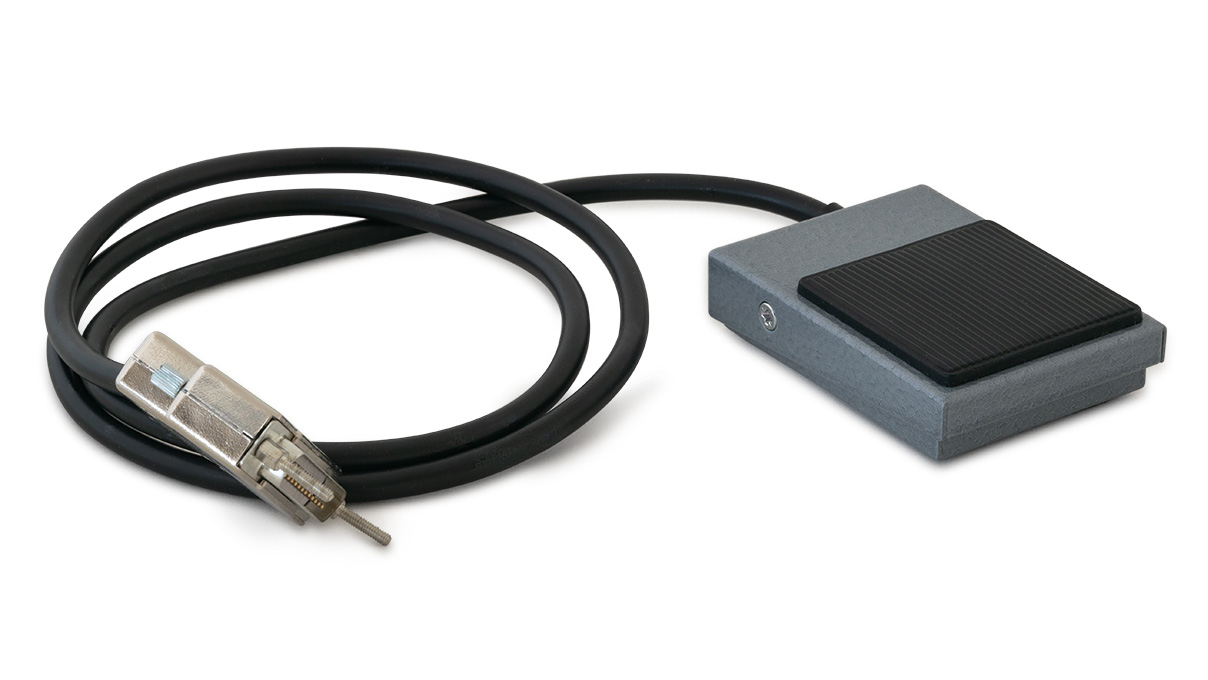 TBH Elektrische voetschakelaar voor filter- en afzuigunit LN265, incl. kabel