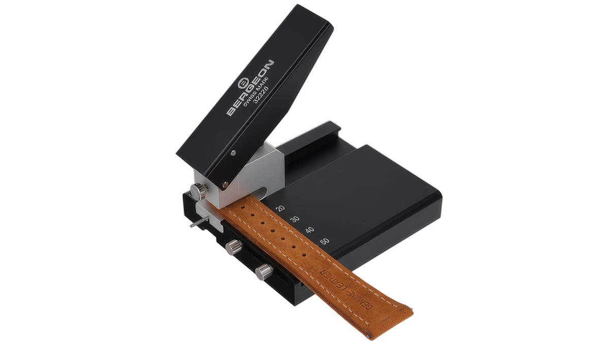Bergeon 32228 gatenpons voor horlogebanden, voor het gelijkmatig ponsen van extra gaten in leren
horlogebanden, incl. verwisselbare gereedschapsinzetten voor gatdiameters Ø 1,60 mm en Ø 2,00 mm