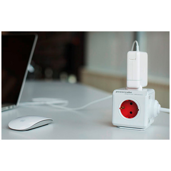 PowerCube Extended with 5 built-in sockets