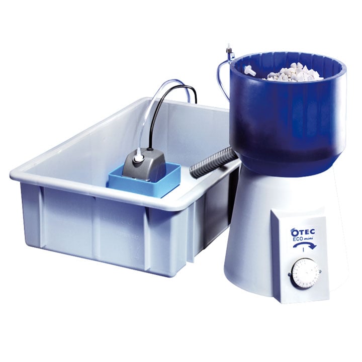 ECO MINI Nass Tellerfliehkraft-Poliergerät inkl. Dosierpumpe und Abwasserbehälter, 2,6 kg Kunststoffschleifkörper und 1 l Universalcompound