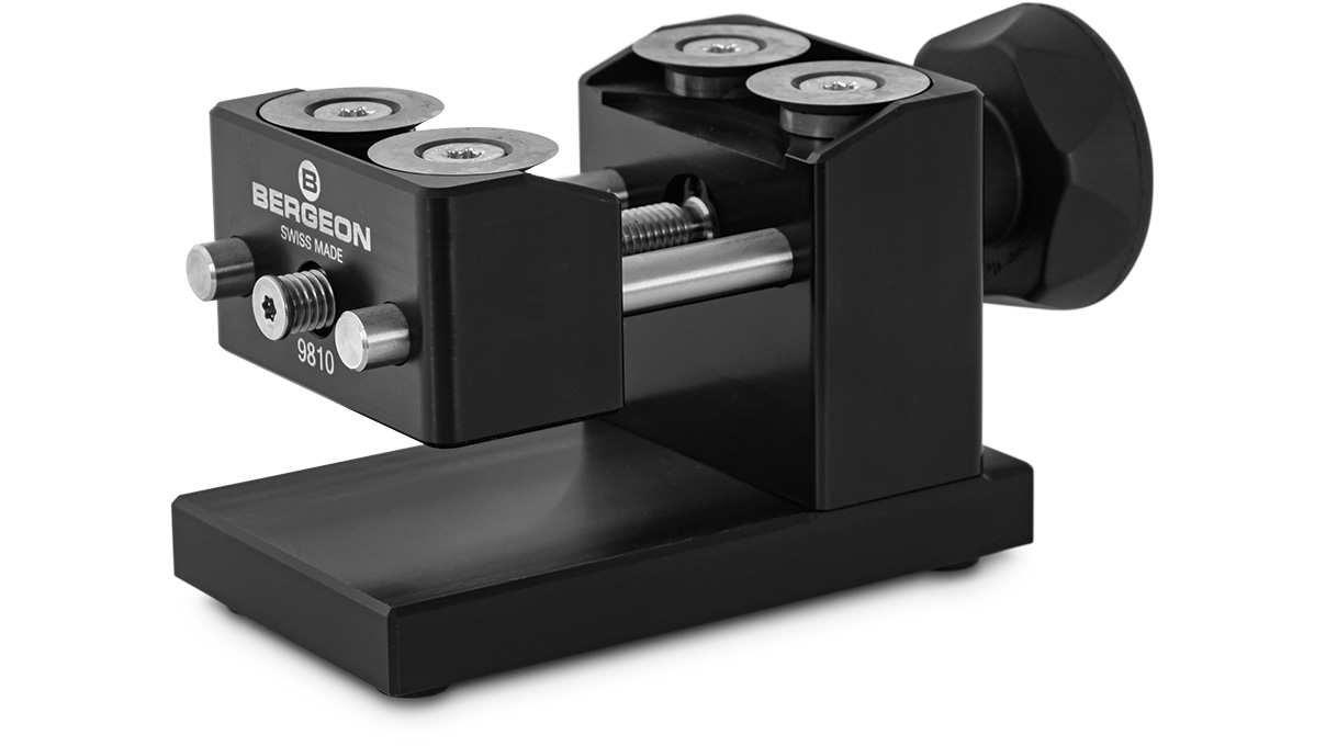 Bergeon 9810 bezelverwijderaar voor kastdiameter Ø 17 - 60 mm, inclusief 4 stalen messen