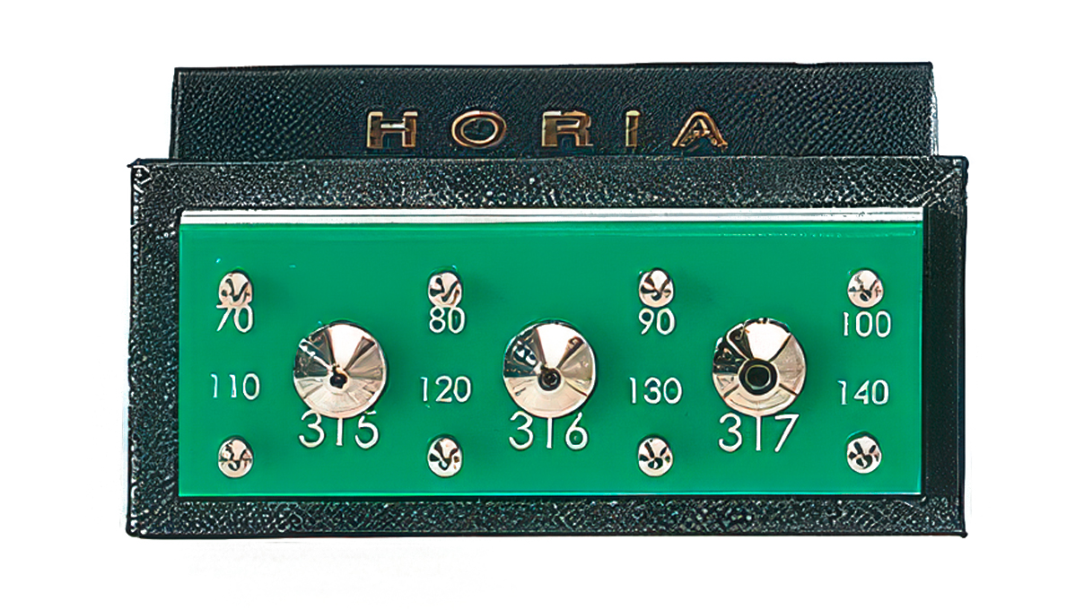 Horia AS 01-04 Satz federnde Stempel und Ambösschen, 8 Stempel, 3 Ambösschen
Ø 4.0 mm