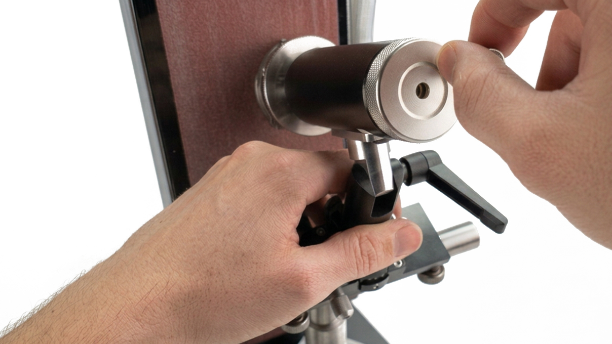 Querstange Ø 16 mm für Crevoisier C501-AC-120, zur Montage eines Lapidierschlittens an
Bandschleifeinheit, ideal für Sonnenschliff