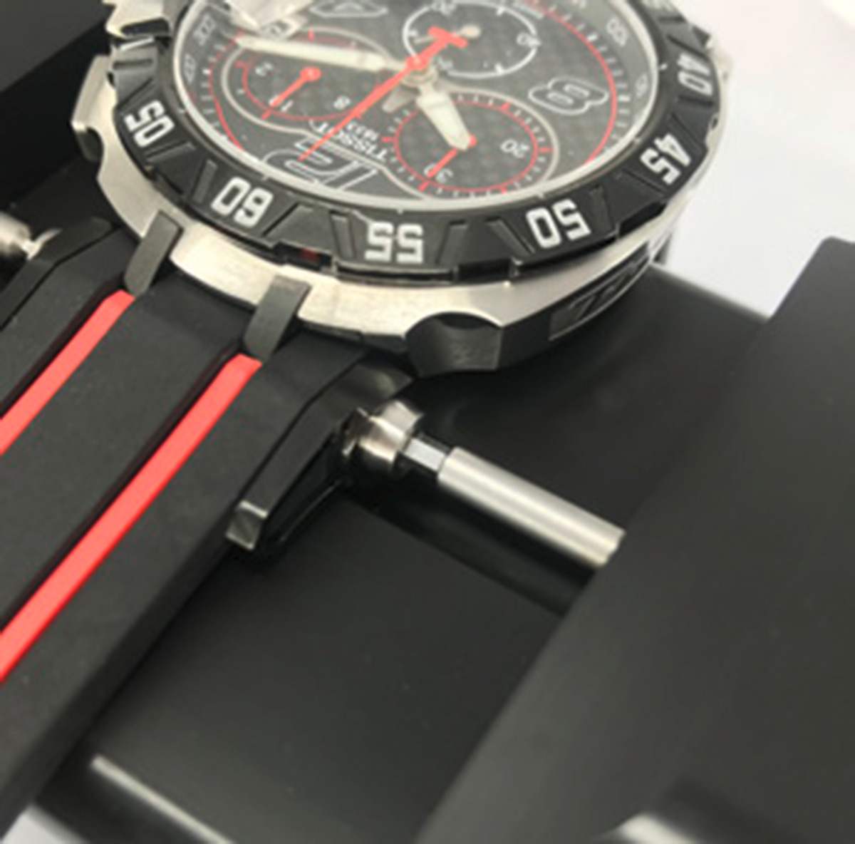 Bergeon 7260-EVO Apparaat voor het vast- en losschroeven van polsbandjes