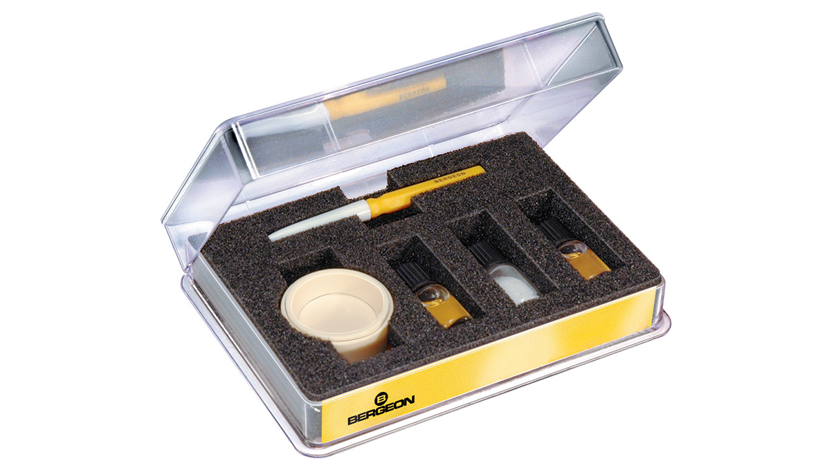 Bergeon 5680-J-07 Complete set for making luminous paste, yellow