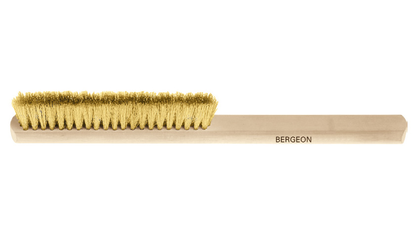 Bergeon 1131-10 Handborstel, houten handvat, messing borstelharen Ø 0,1 mm, 220 mm