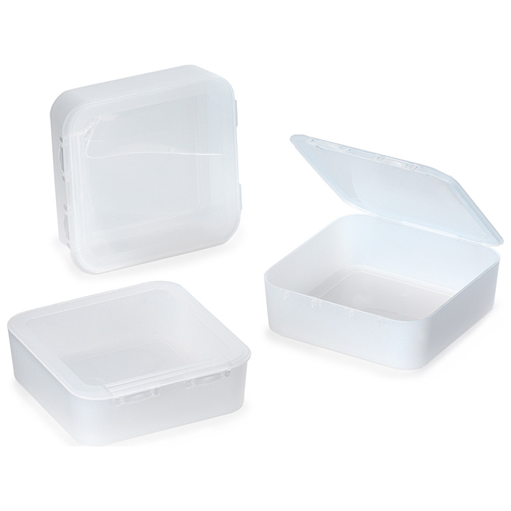 Clear protective boxes made of transparent polypropylene, hinged
