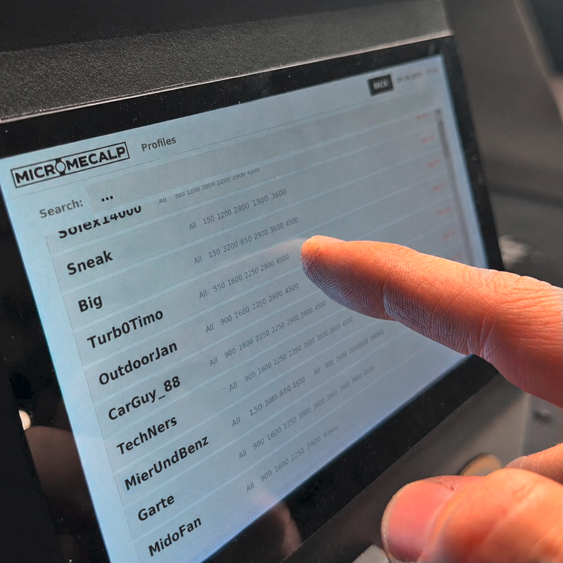 XPRO Touch screen with the saved finishing profiles