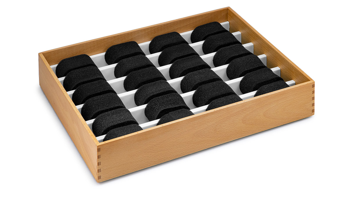 Presentation tray for watches, wood with imitation leather, ecru, with 24 foam cushions