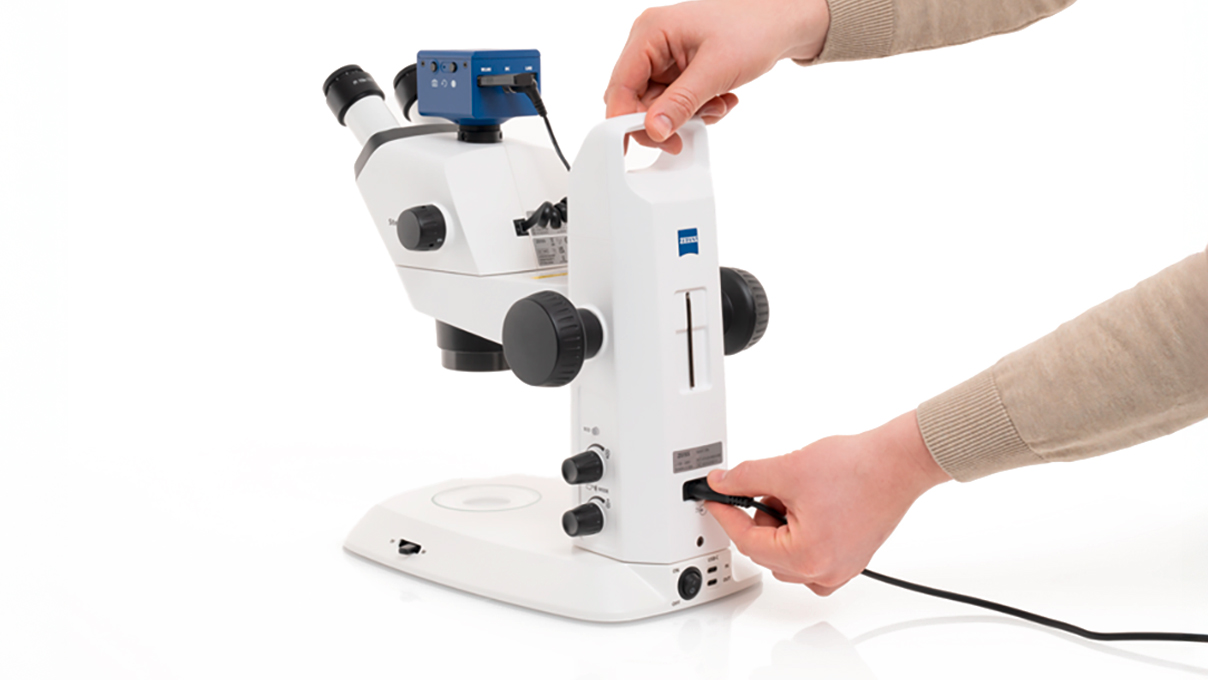 Zeiss C EDU statief met doorvallend licht helderveld en donkerveld verlichting, 2 USBC-Ports (In & Out)