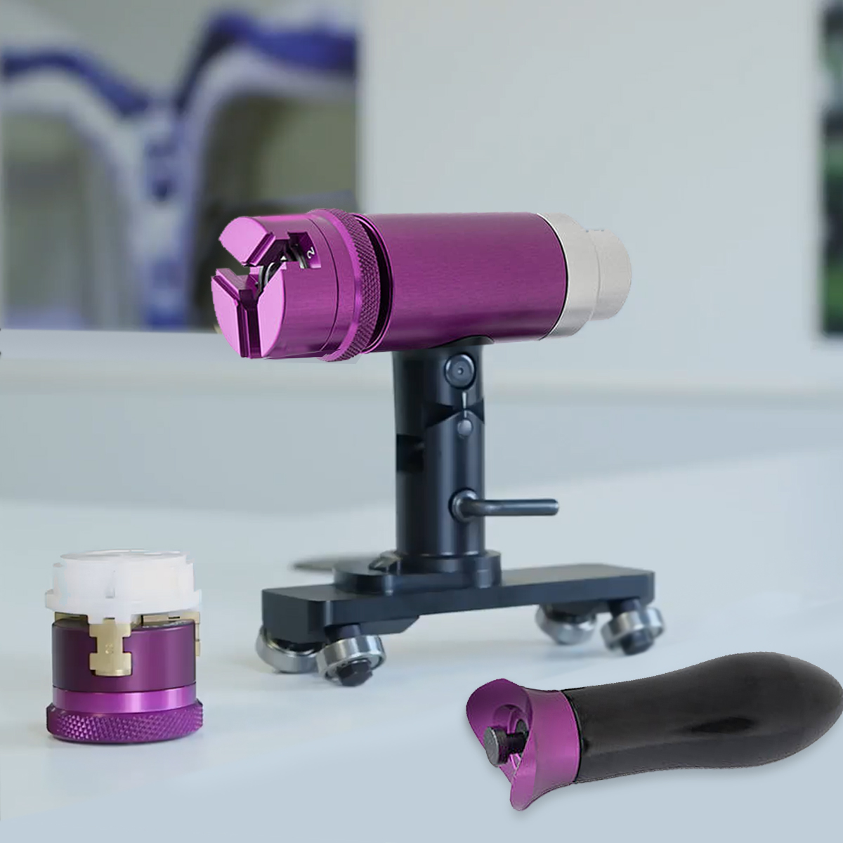 Polishing slide with holder