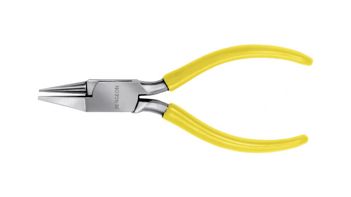 Bergeon 5831 Pliers with one flat and one round side