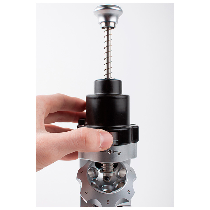 VOH Pavix watch test device with complete control at hand-fitting