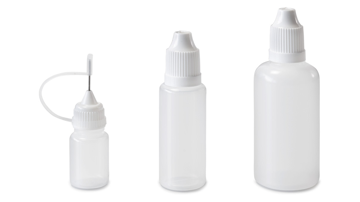 Set van 9 flessen, 5 - 50 ml, wit, met deksel, doseerhulpmiddelen en trechter