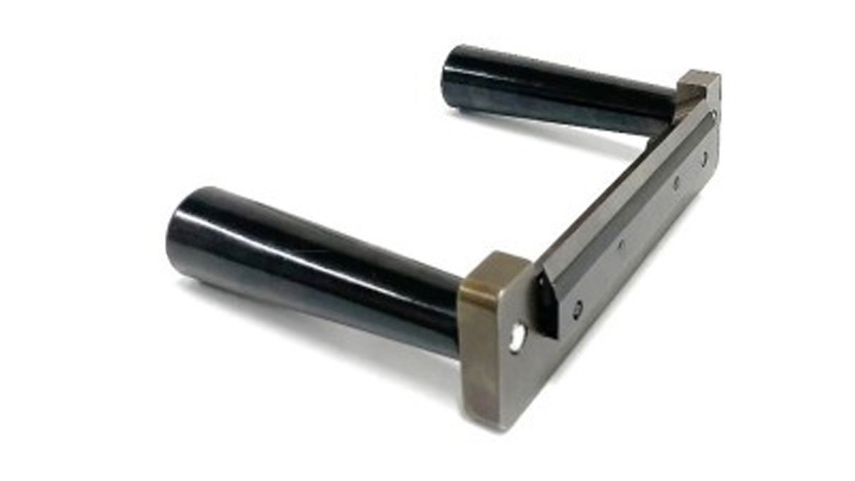 Blade for cleaning buffing wheels, two-handed handle with carbide blade