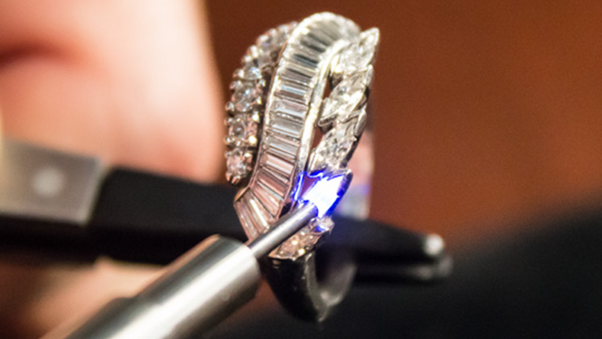 GIA-diamanttestapparaat iD100, met aanvullende software Pink Diamond
