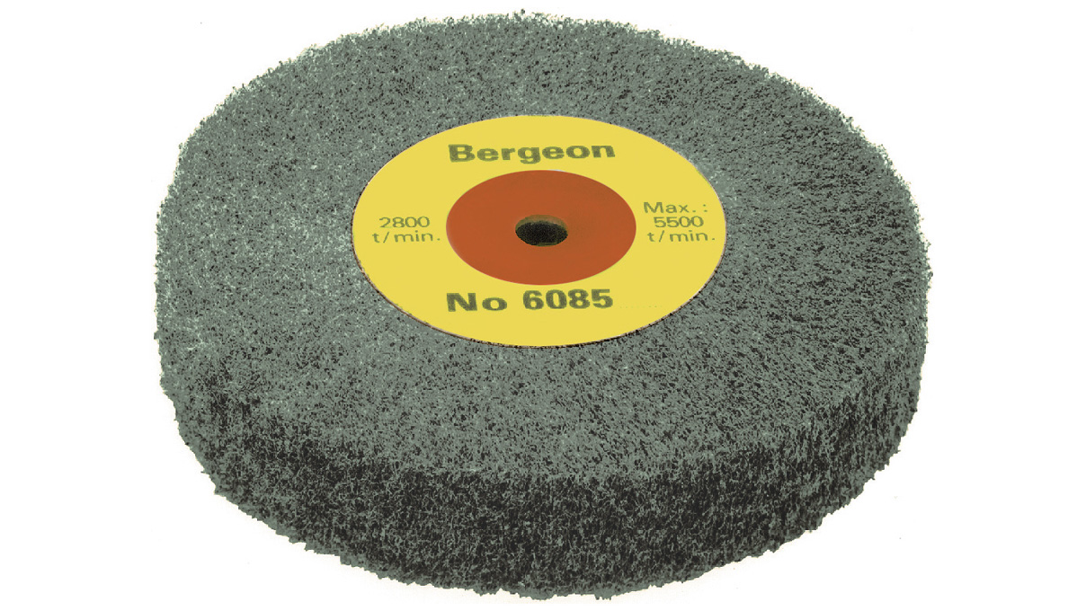 Bergeon 6085-E2 circular abrasive brush, carbon silicide, fine, for metal grinding