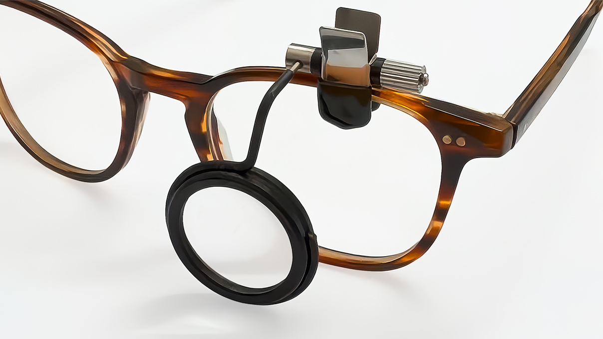 Bergeon 7913-L-3.5 Lightweight clip-on magnifying glass for glasses, 2,8x