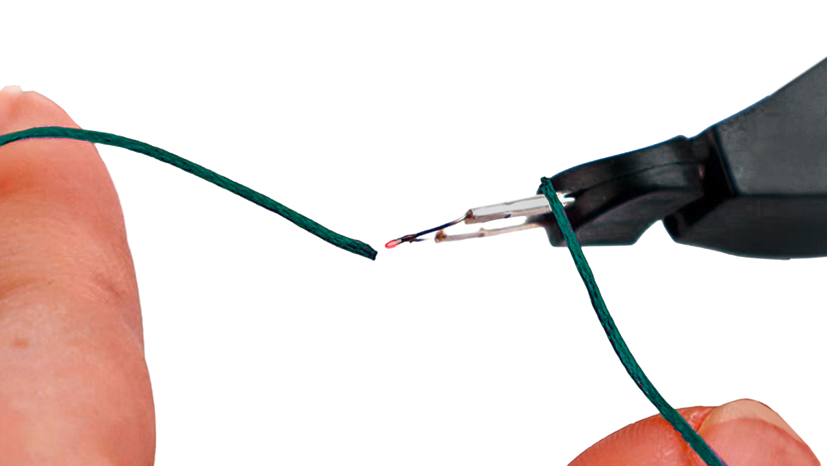 Thread Zap II Battery-operated thread burner, for trimming, singeing or soldering thread ends