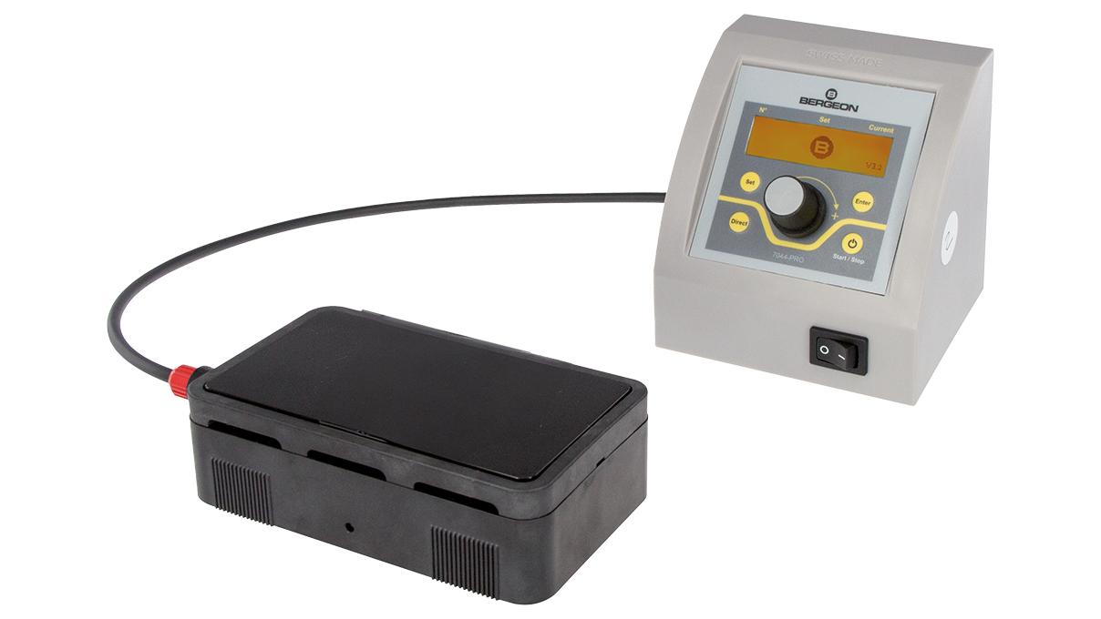 Bergeon 7044-PRO Heizplatte mit Thermostat, Elektronikgehäuse mit doppelt digitaler Anzeige