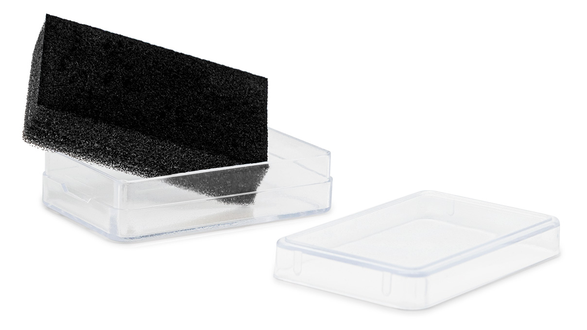 Caja transparente con espuma negra, 54 x 34 x 12 mm