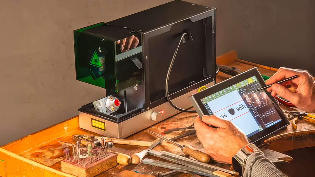 SLC Mini Gravurlasersystem, 20 W, integrierter Touchscreen, inkl. Software, 230 V