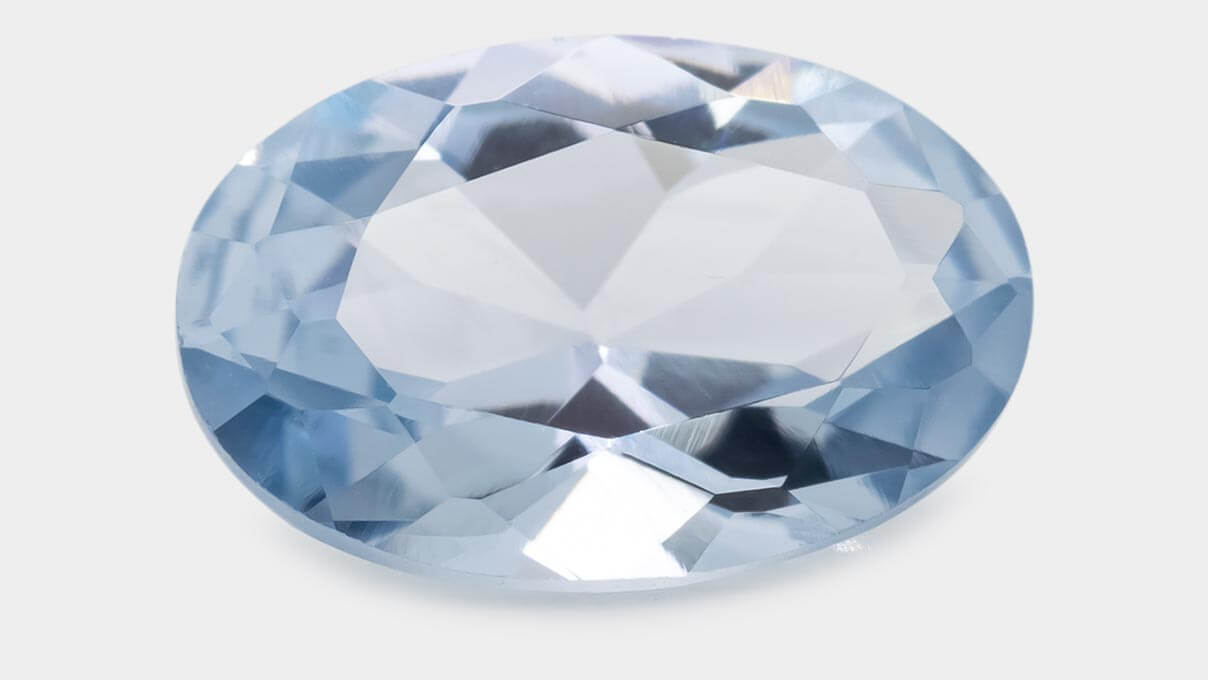 Synthetischer Aquamarin