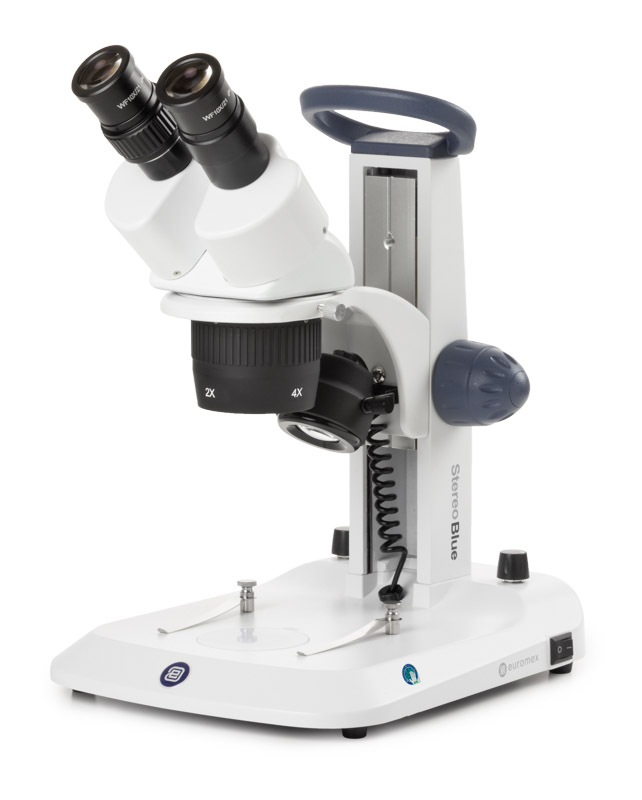 StereoBlue Stereomikroskop, Zahnstangenstativ, LED-Beleuchtung, Objektivrevolver 2x und 4x