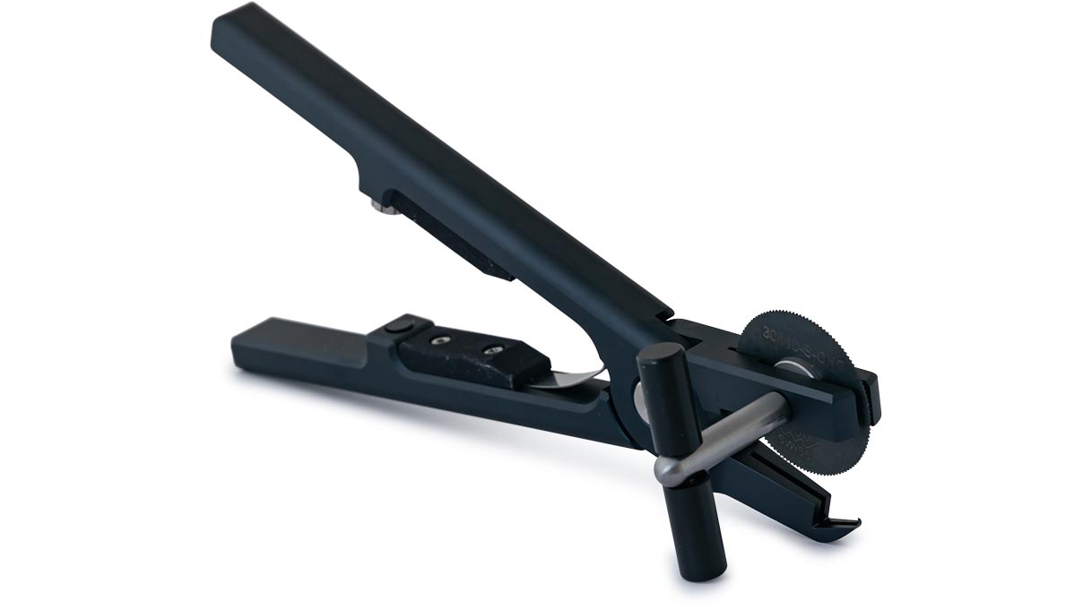 Bergeon 31410 Ring cutter pliers, with saw blade of high speed steel, for brass, gold and silver rings