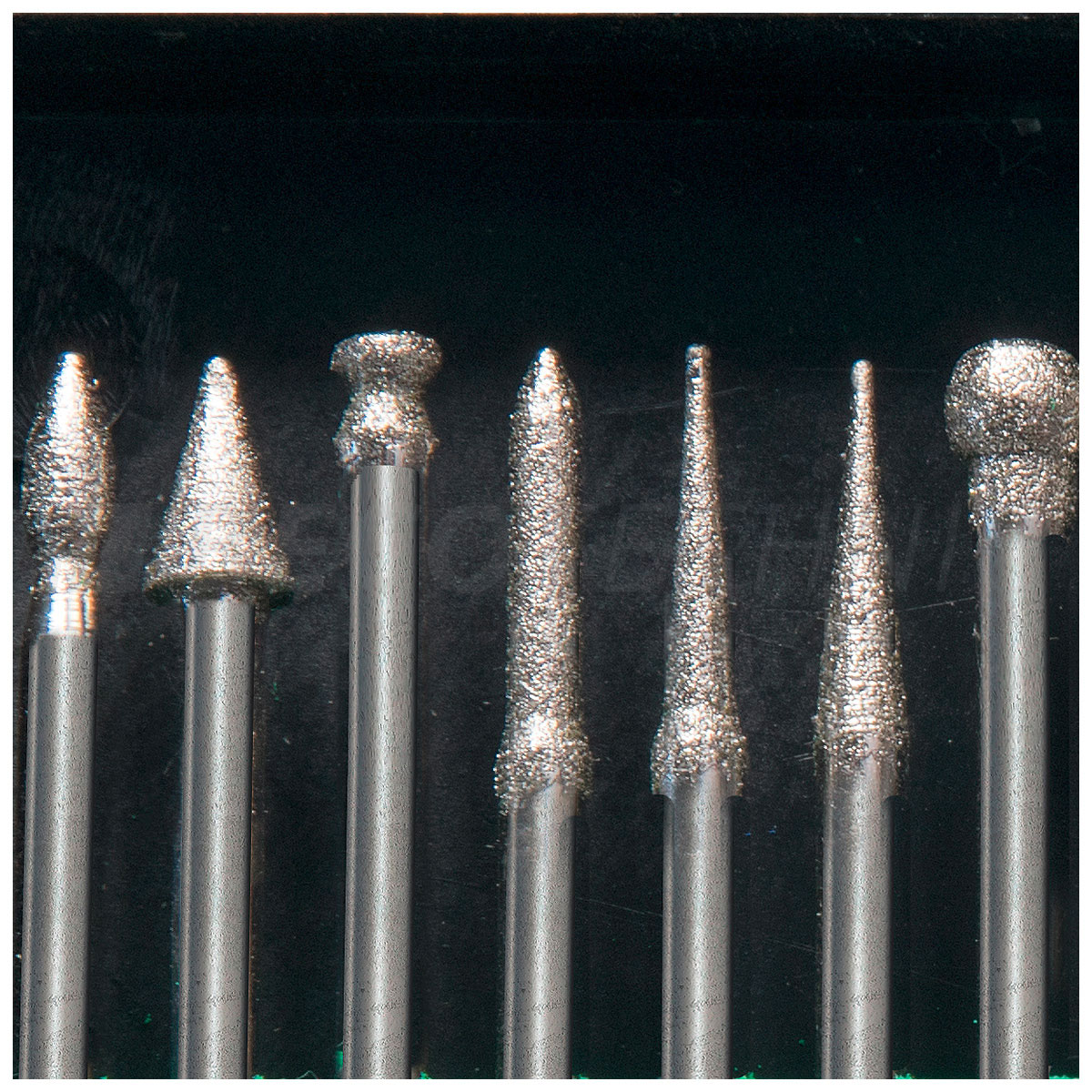 Diamond burrs assortment of 20 pieces, various head shapes, shaft Ø 2,35 mm
